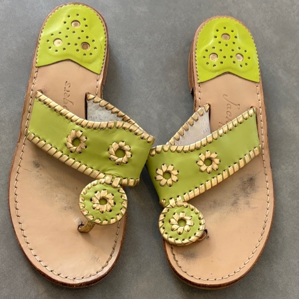 JACK ROGERS Size 8 leather sandals Green and gold! Super cute & stylish!